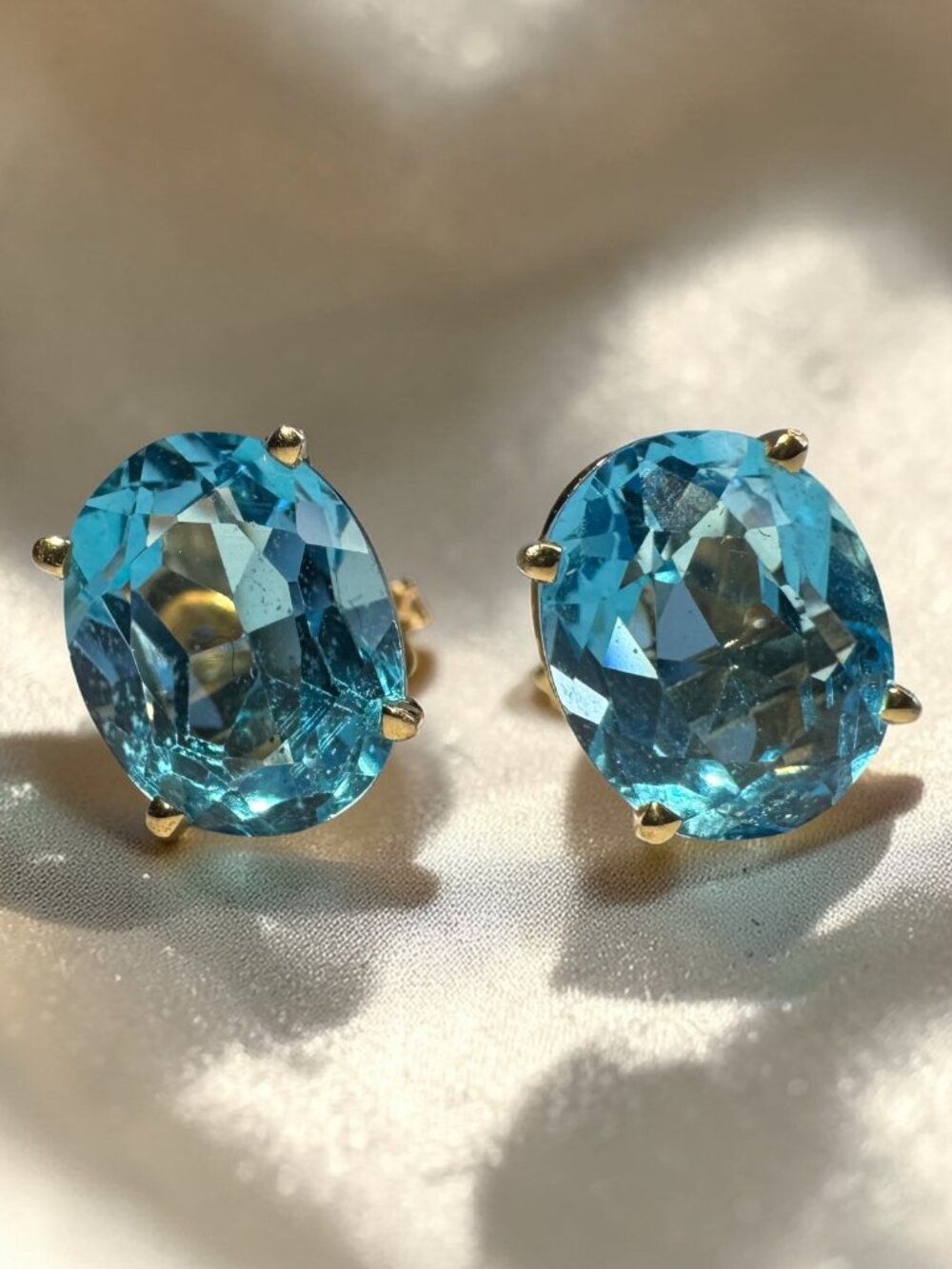 VINTAGE -14k Gold -LARGE- Swiss Blue Topaz Earrings -5cttw- December Birthstone